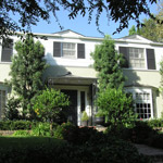 915 Thayer